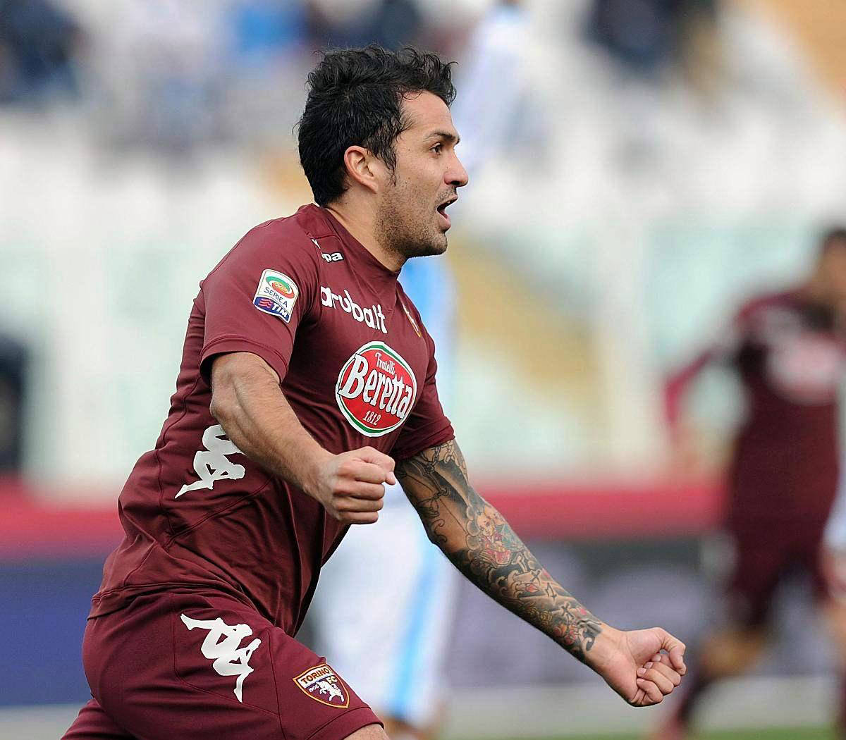 包含那不勒斯主场-告捷，迎来胜利的词条