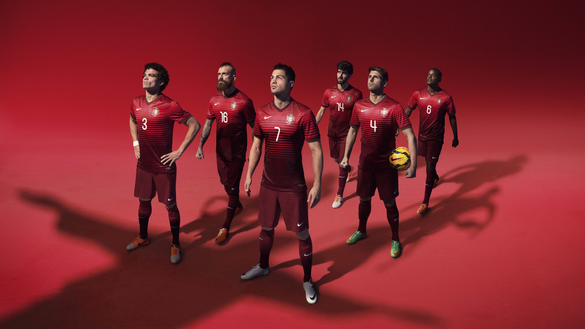 雷霆对阵广东队,爱德华兹关键节点连续得分,诠释巨星本色