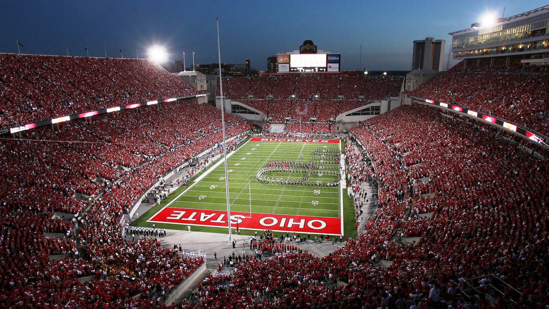 斯通斯爆发破僵局，加拿大节奏掌控力压波兰